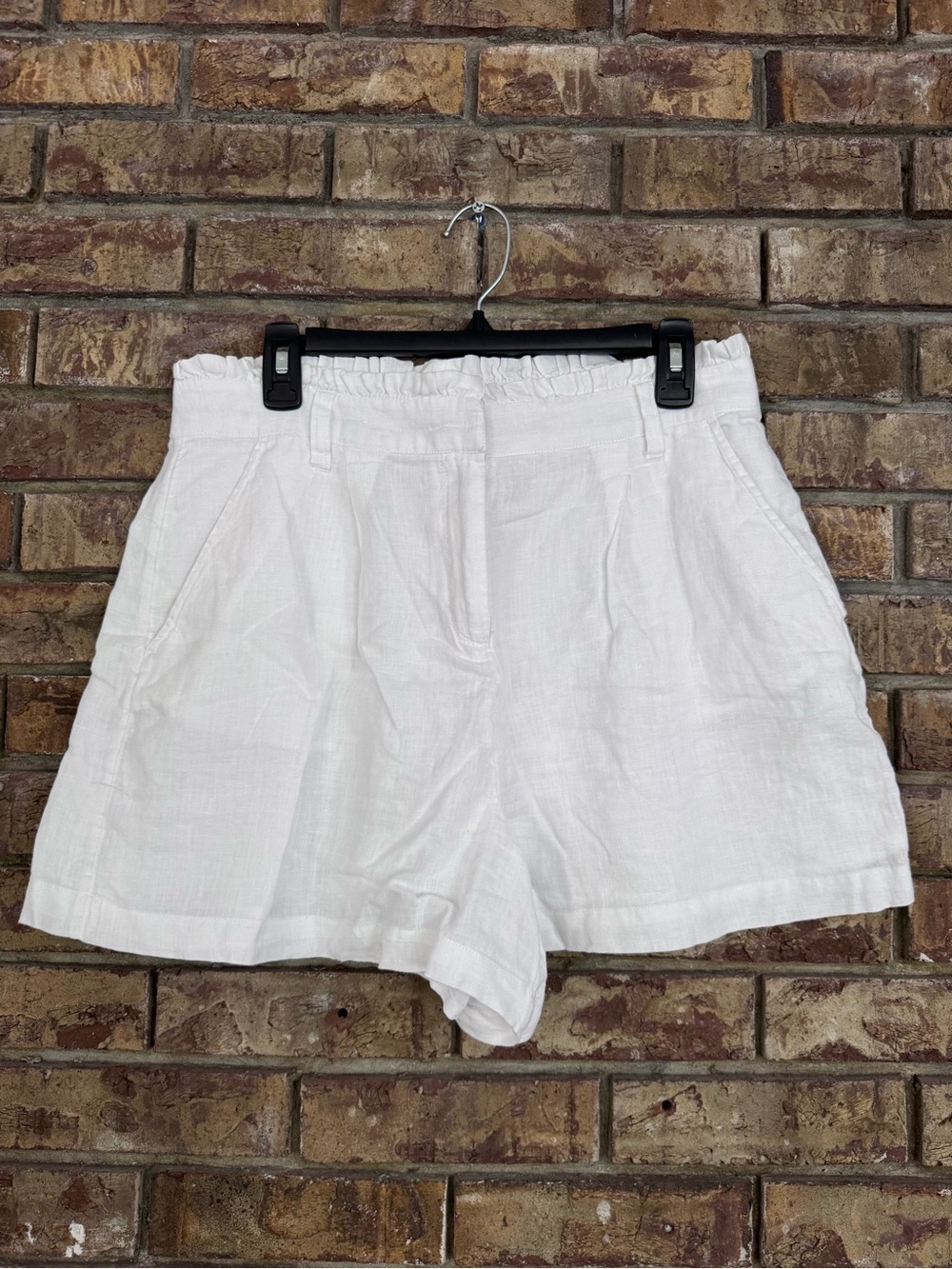 Vineyard Vines White High-Waist 100% Linen Shorts